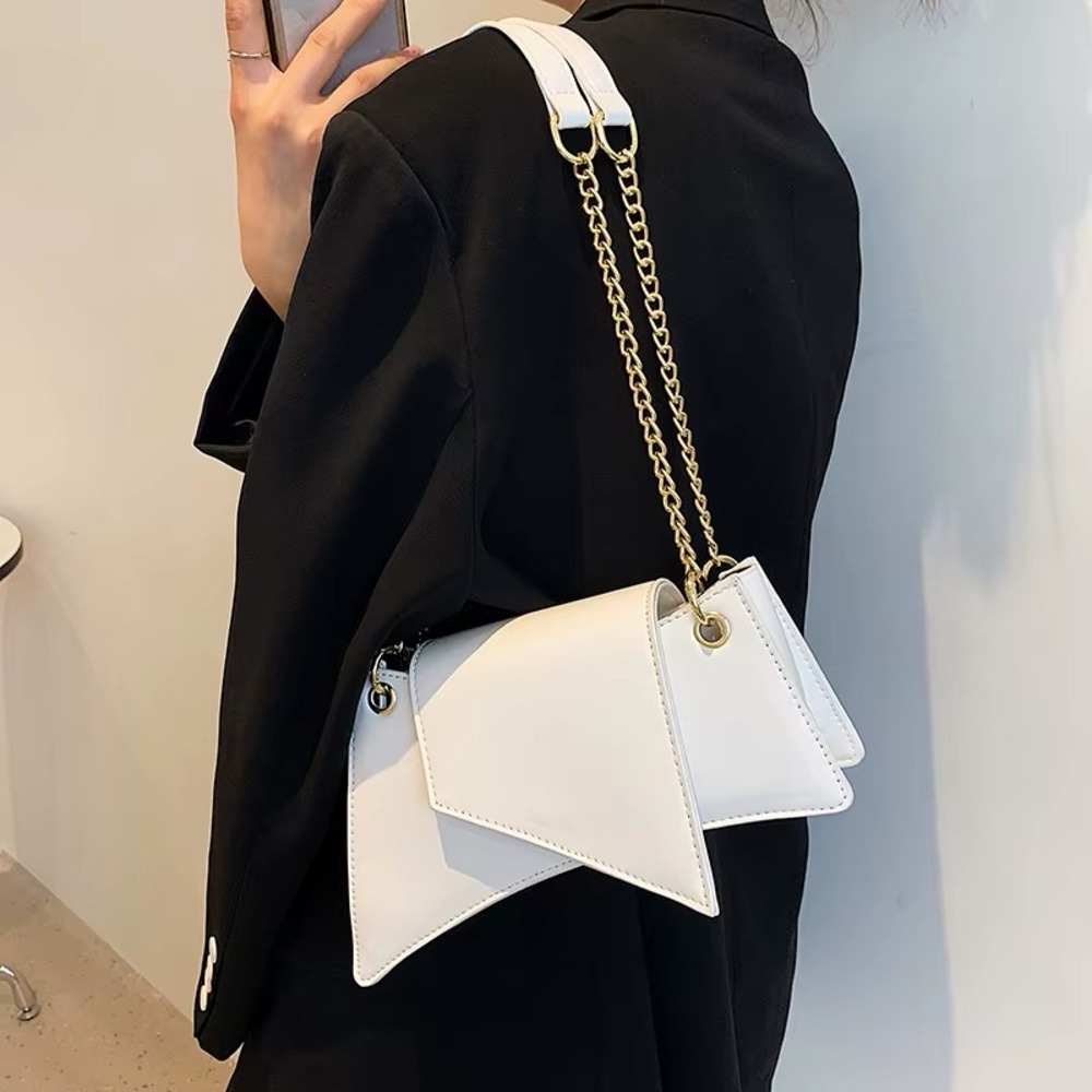 Elegant Cream Women's Bag - Picture 2 of 4